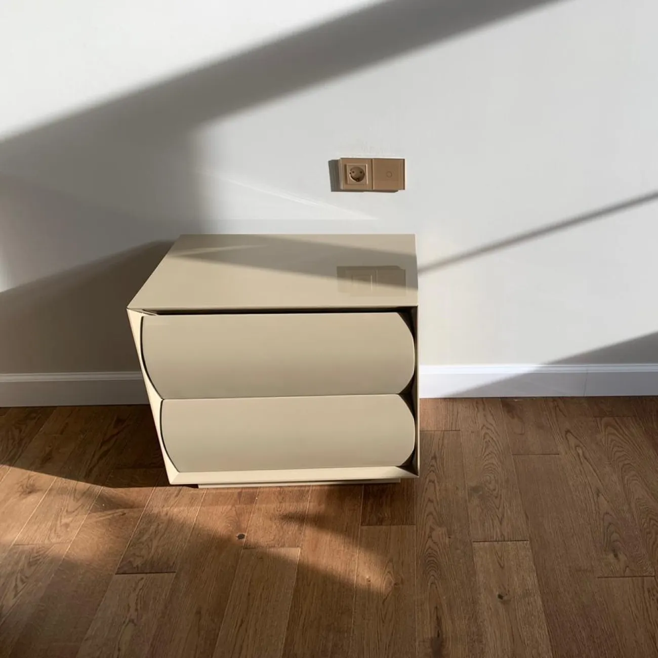 Тумба прикроватная M-131 мока ESF Тумба прикроватная M-131 мока ESF