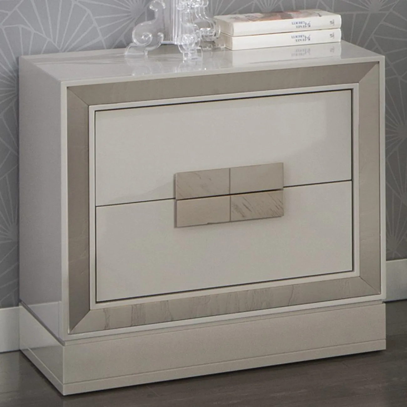 Тумба прикроватная М-127 песочный ESF