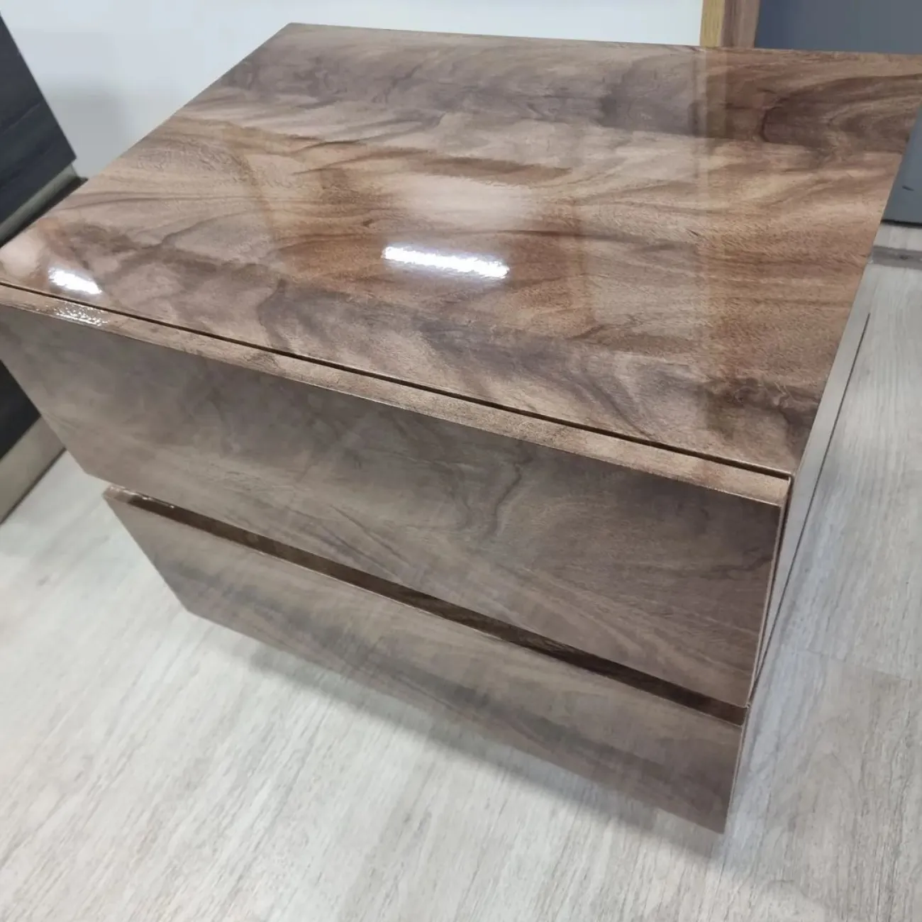 Тумба прикроватная М-151 орех ESF Тумба прикроватная М-151 орех ESF