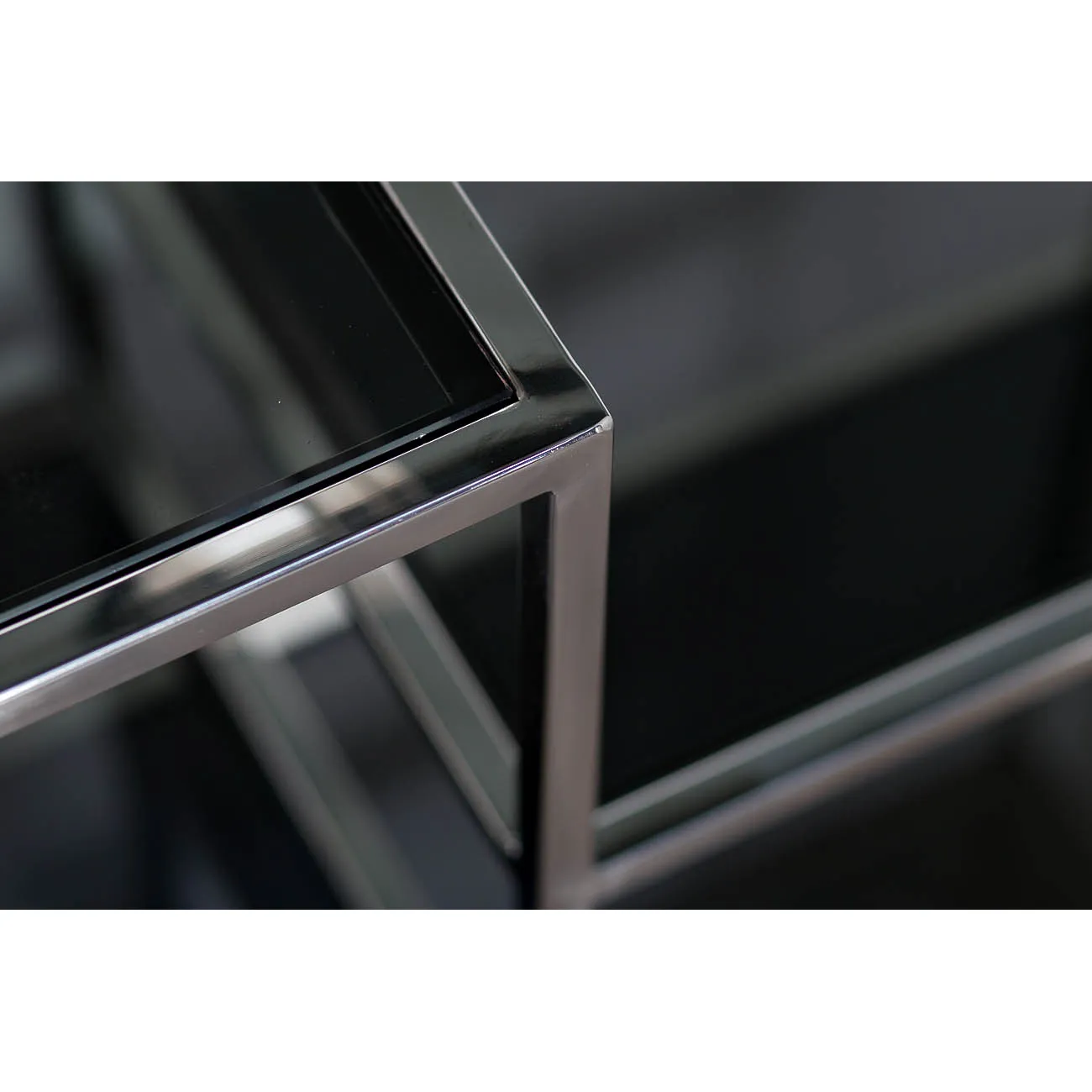 Стеллаж с черным стеклом (хром) 46AS-SH1408-SILVER от LaLume