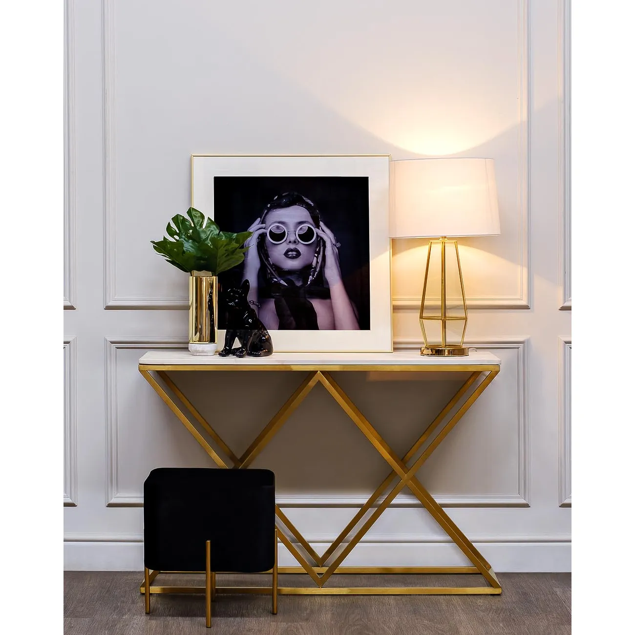 Банкетка черная велюровая GY-BEN7772GOLD-BL от LaLume Банкетка черная велюровая GY-BEN7772GOLD-BL от LaLume