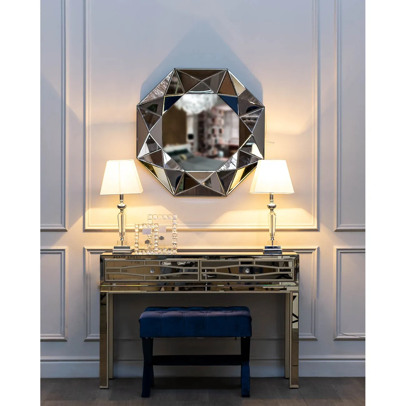 Банкетка для спальни синяя Neil cc-67 от LaLume Банкетка для спальни синяя Neil cc-67 от LaLume