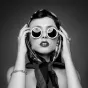 Постер  Женщина в очках  54STR-LADY от LaLume