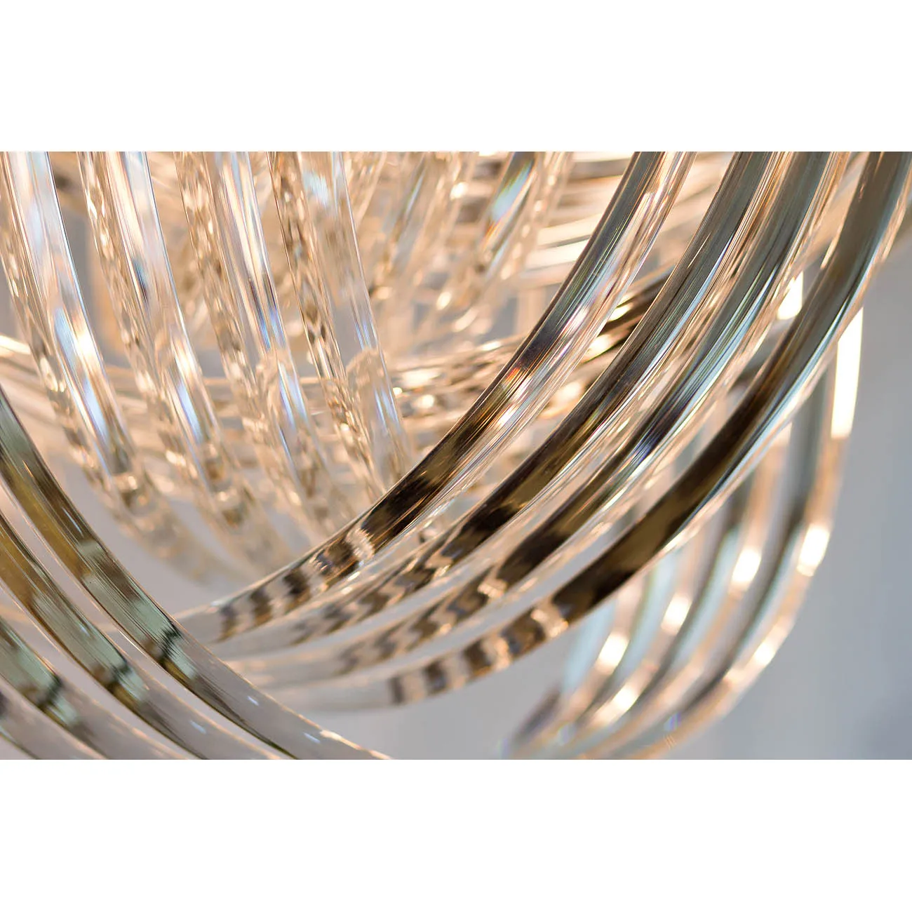 Люстра изящная 20MD3279-6 от LaLume Люстра изящная 20MD3279-6 от LaLume