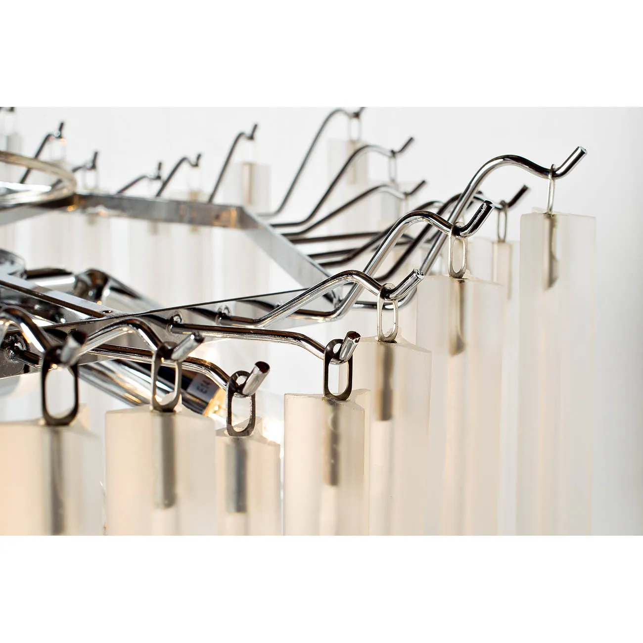 Люстра с матовым стеклом K2KR805-9 от LaLume