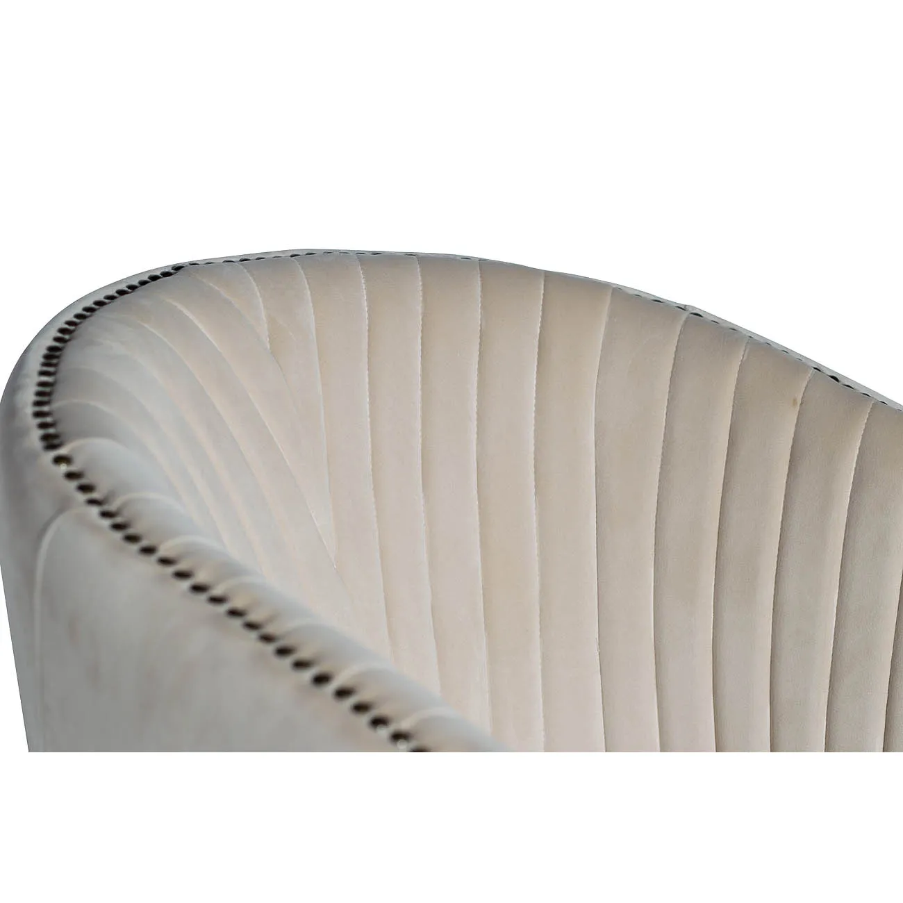 Кресло низкое велюровое бежевое PJC379-PJ634 от LaLume