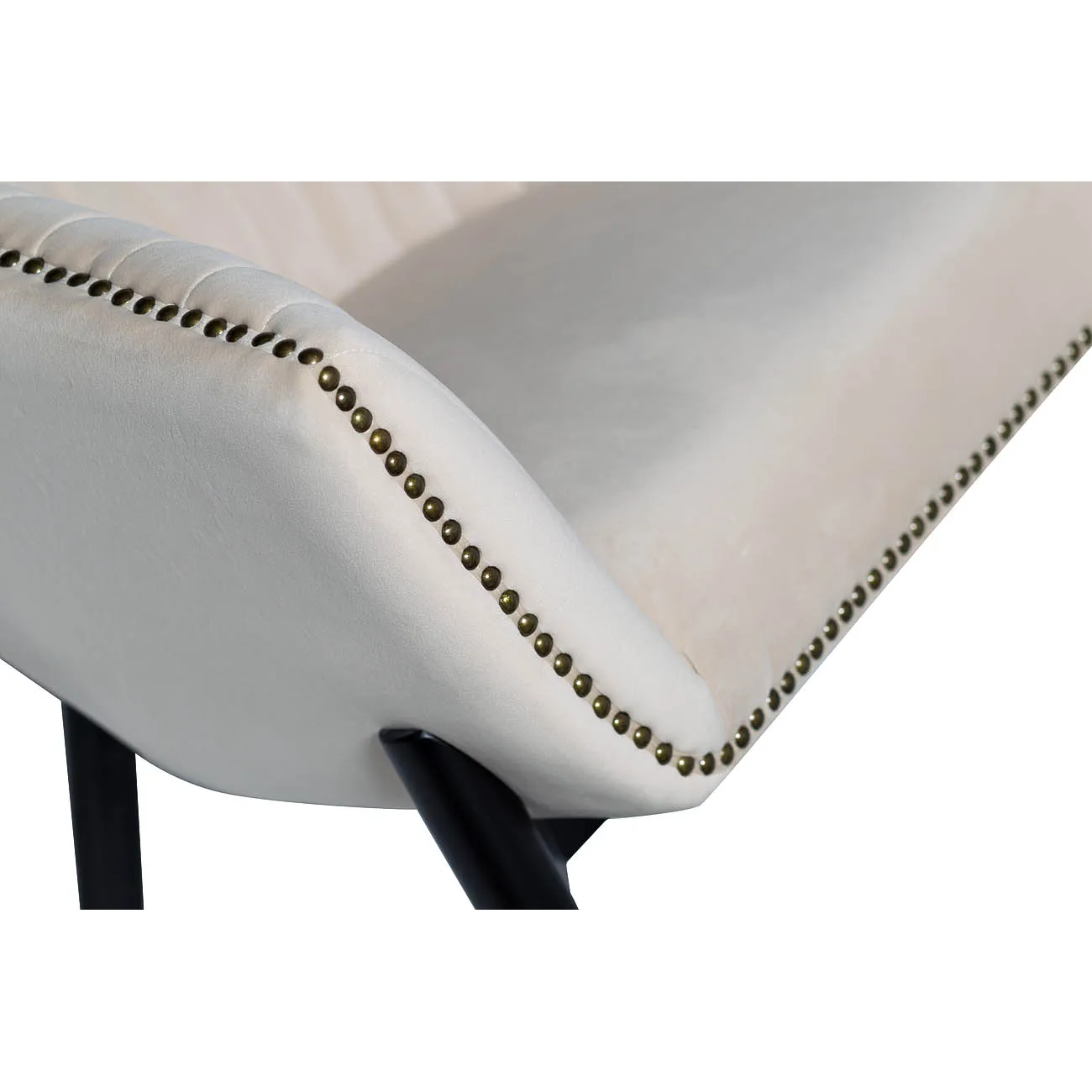 Кресло низкое велюровое бежевое PJC379-PJ634 от LaLume