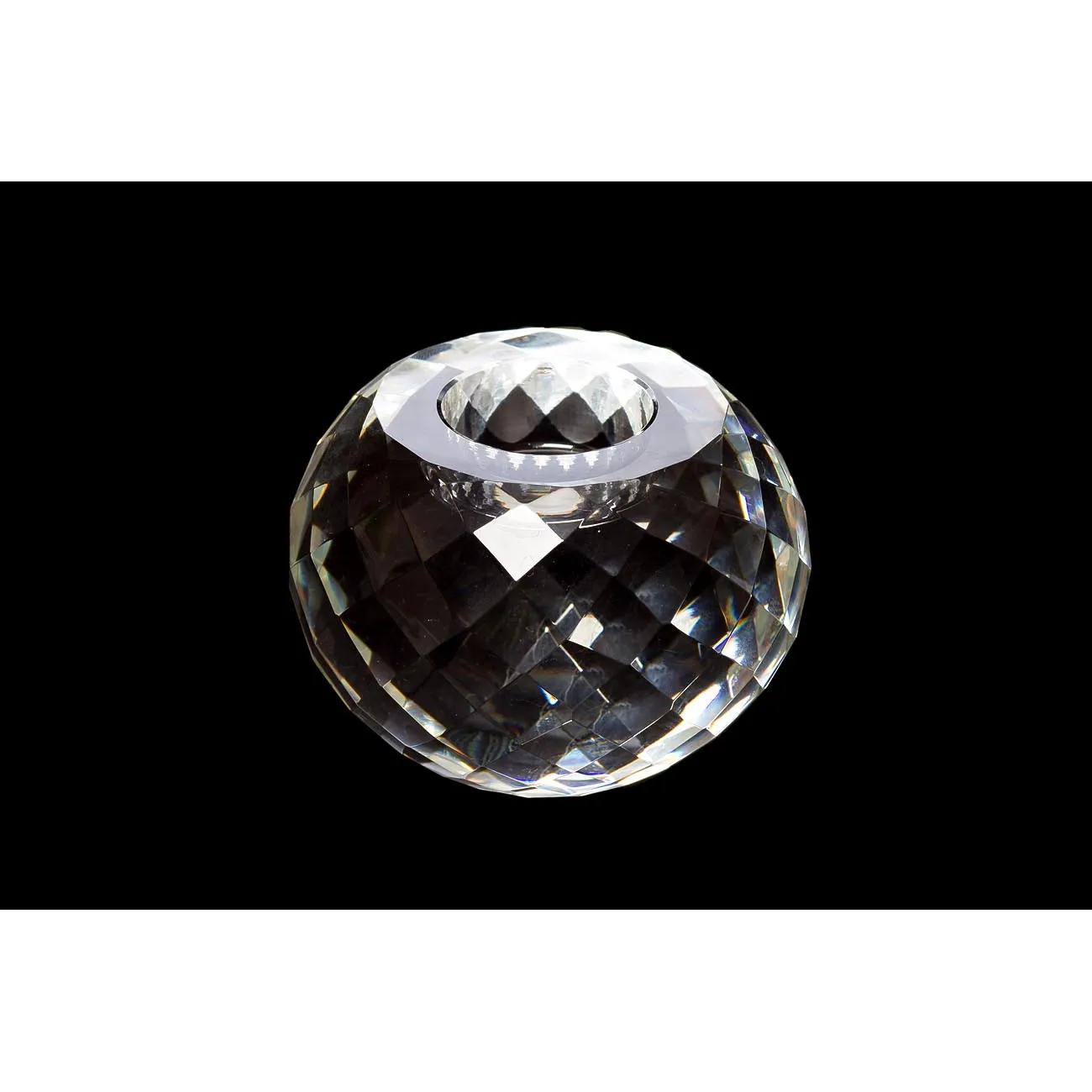 Подсвечник хрустальный шар XT775 от LaLume Подсвечник хрустальный шар XT775 от LaLume