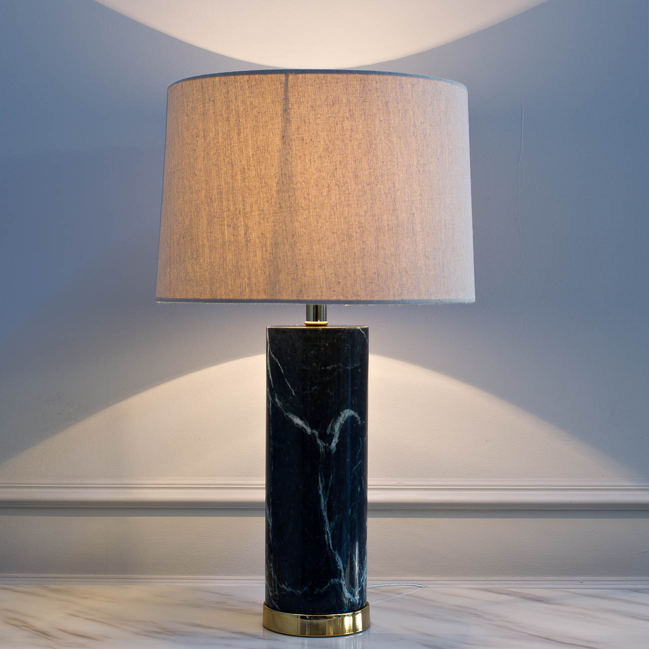 Лампа настольная мраморная (белый плафон) 22-88127 от LaLume