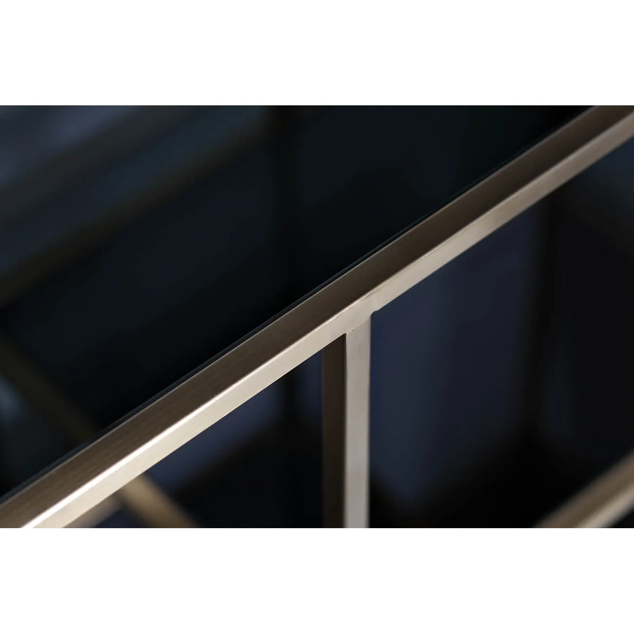 Стеллаж с черным стеклом (золотой) 46AS-SH1452-GOLD от LaLume