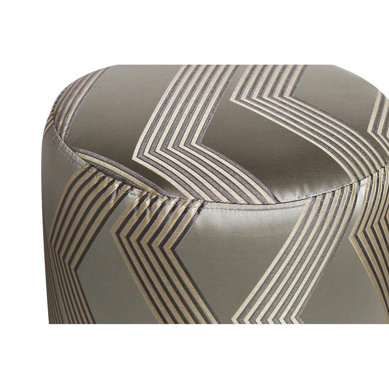 Пуф серебристый с металлическим ободом ZW-694-A SLV SS от LaLume Пуф серебристый с металлическим ободом ZW-694-A SLV SS от LaLume