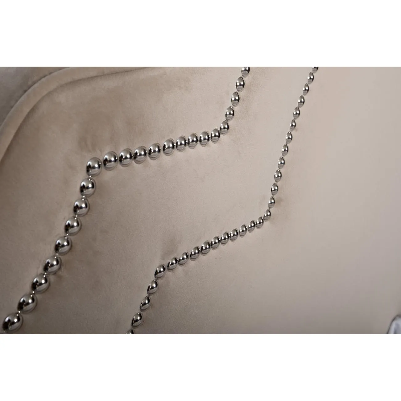 Кровать Charlotte велюровая бежевая CHARLOTTE2К-160-Bel01 от LaLume