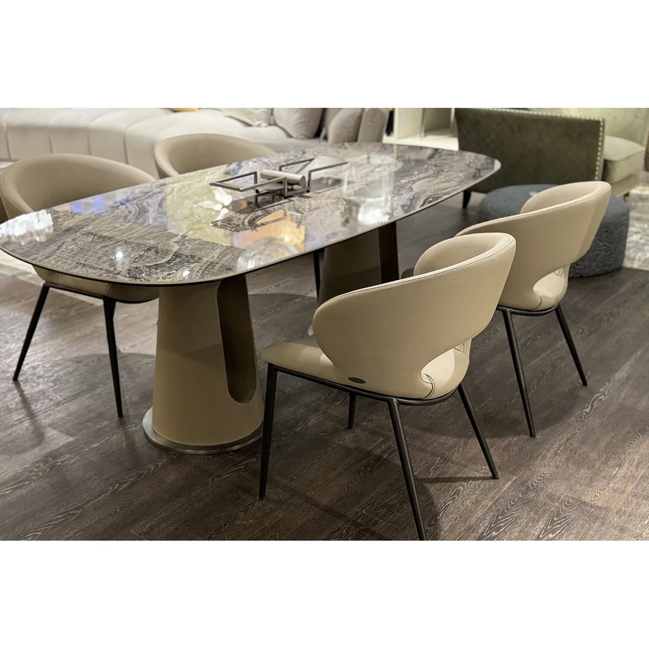 Обеденный стол GardaDecor Venetian Brown 160KD-60074 Обеденный стол GardaDecor Venetian Brown 160KD-60074
