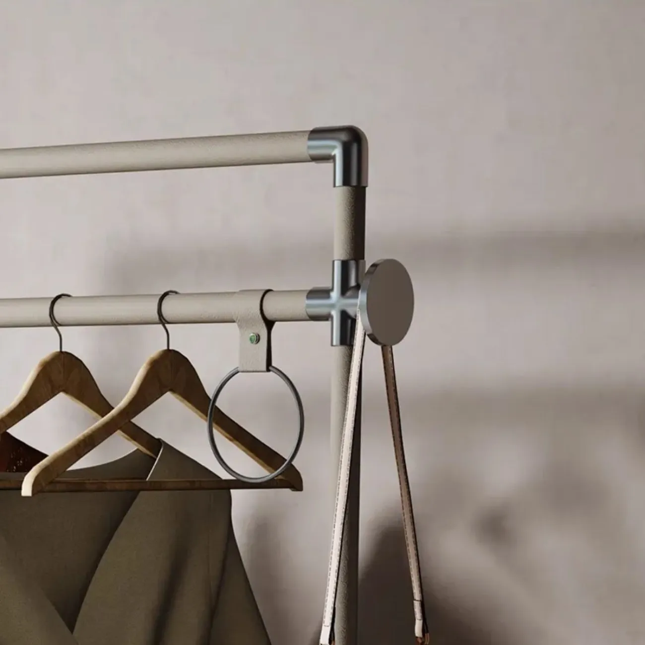 Роскошная кожаная вешалка для одежды из нержавеющей стали HappyF 36530-29