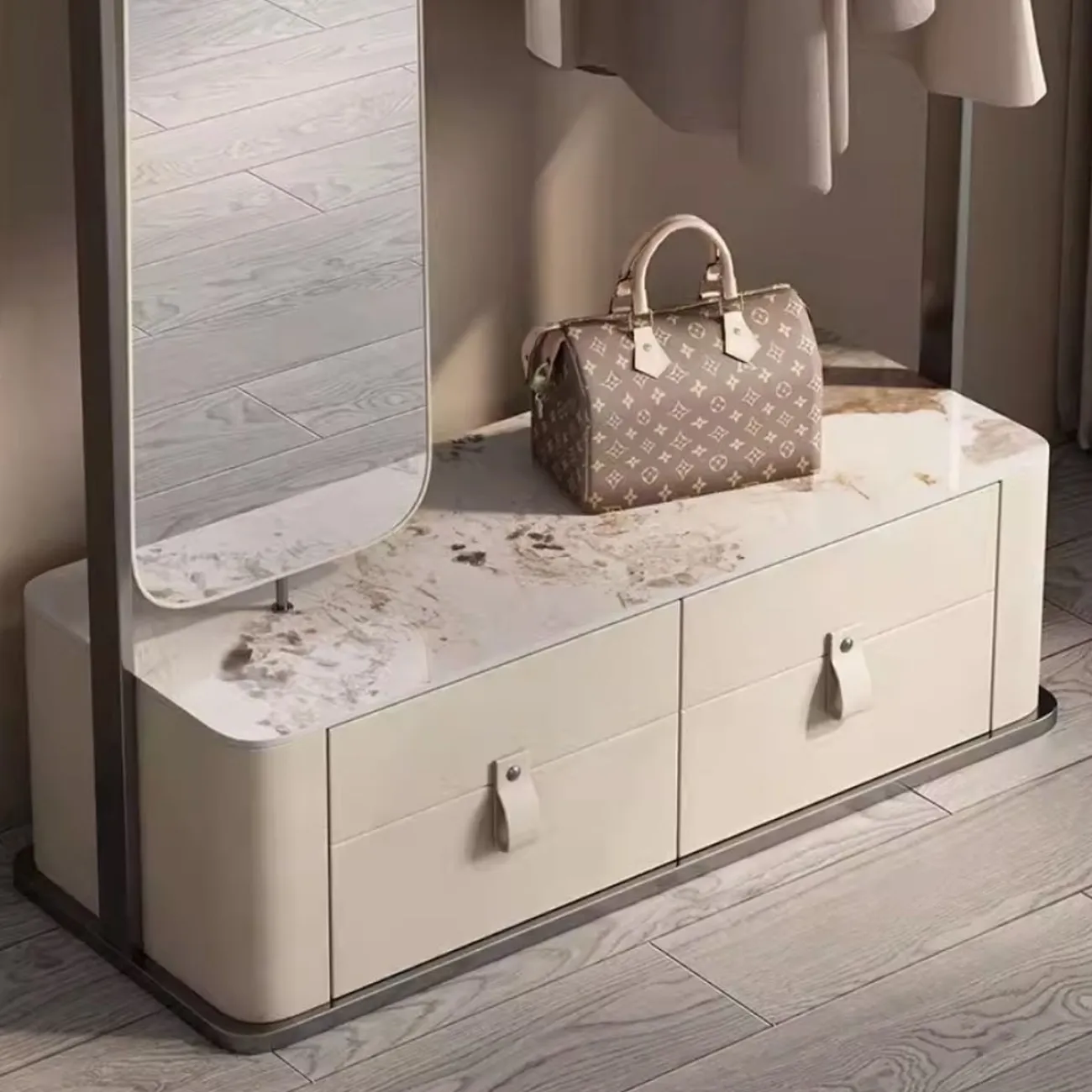 Роскошная вешалка для одежды с зеркалом в полный рост HappyF 36531-29