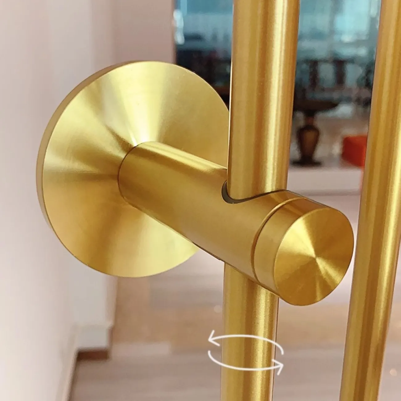 Роскошная вешалка для одежды из сталь и натурального камня HappyF 