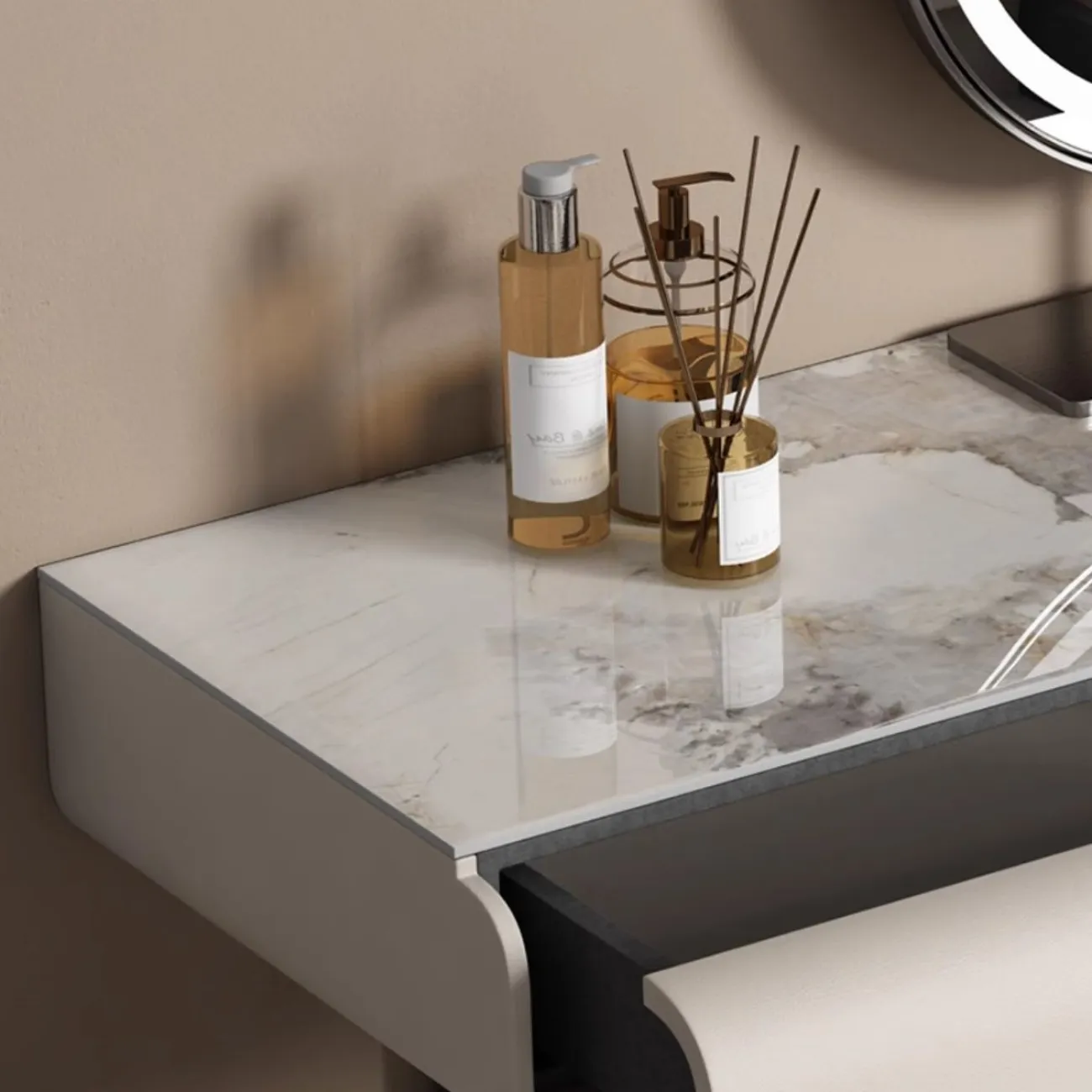 Дизайнерский туалетный столик из высококачественной кожи и нержавеющей стали HappyF 36557-29