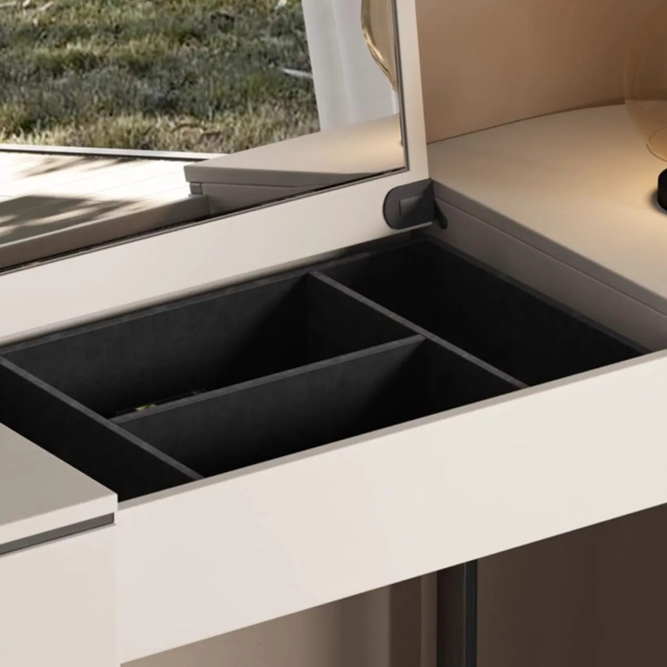 Туалетный столик из высококачественной кожи с зеркалом HappyF 36560-29