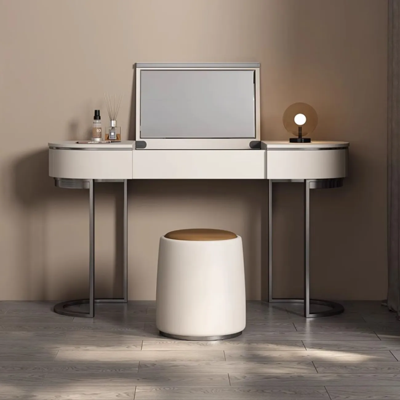 Туалетный столик из высококачественной кожи с зеркалом HappyF 36560-29