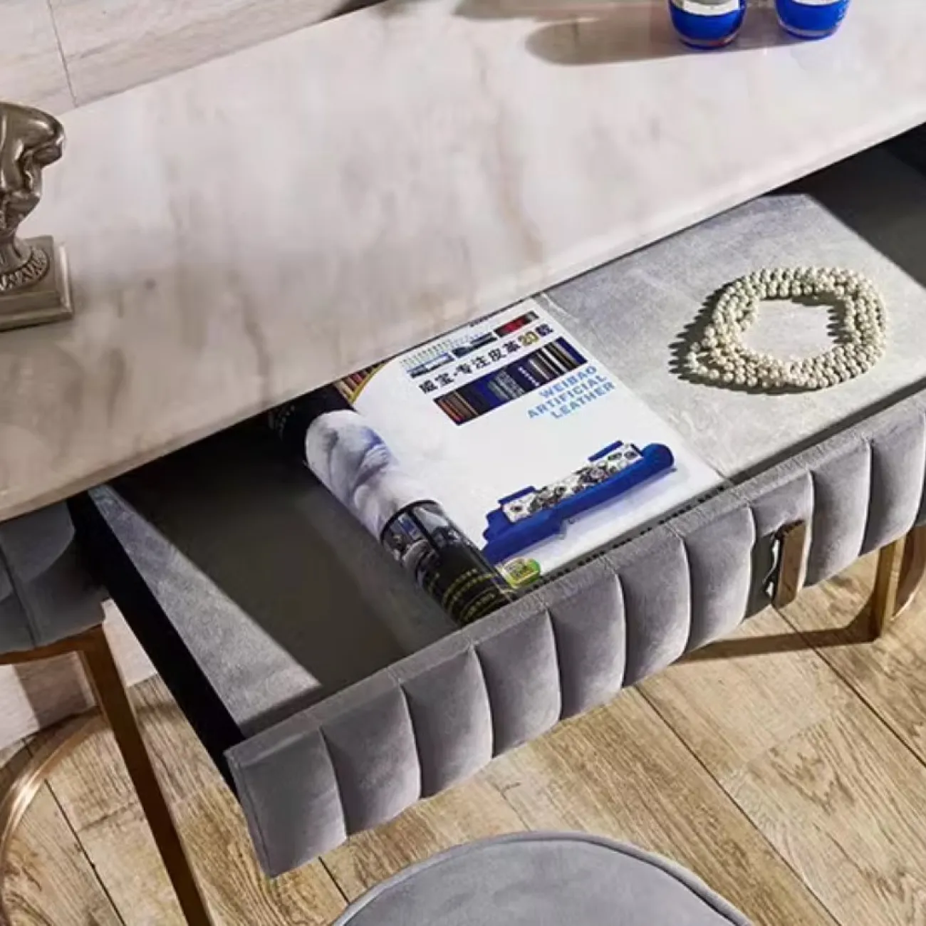 Роскошный мраморный туалетный столик HappyF 36564-29 Роскошный мраморный туалетный столик HappyF 36564-29