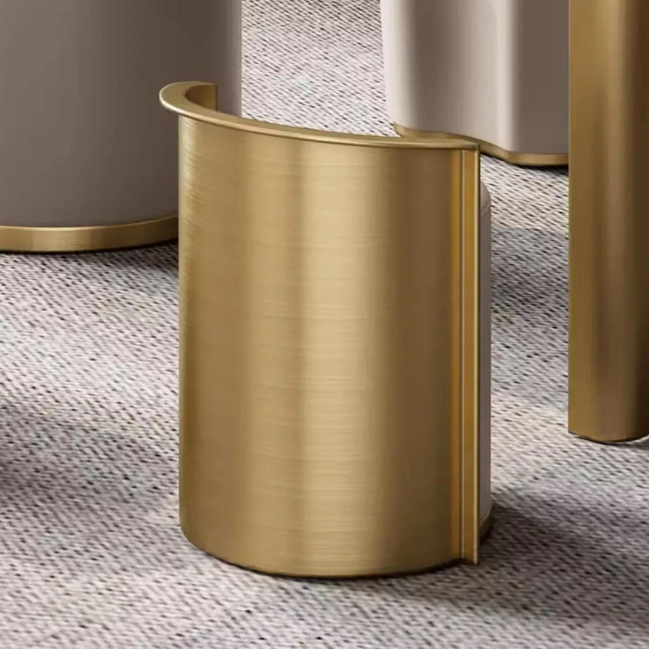 Роскошный круглый табурет из нержавеющей стали HappyF 36579-29 Роскошный круглый табурет из нержавеющей стали HappyF 36579-29