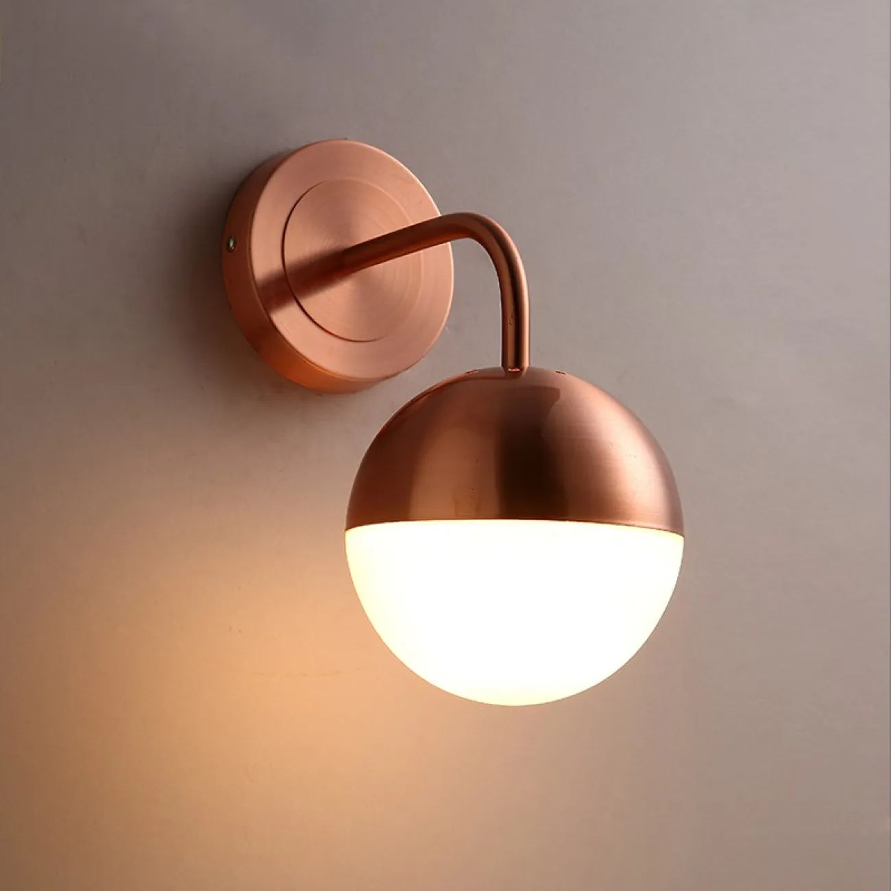 Настенная лампа POMP от ImperiumLoft