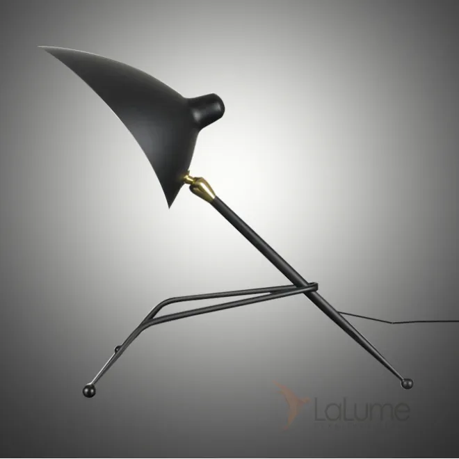 Настольная лампа Serge Mouille Tripod Desk Lamp от LaLume Настольная лампа Serge Mouille Tripod Desk Lamp от LaLume