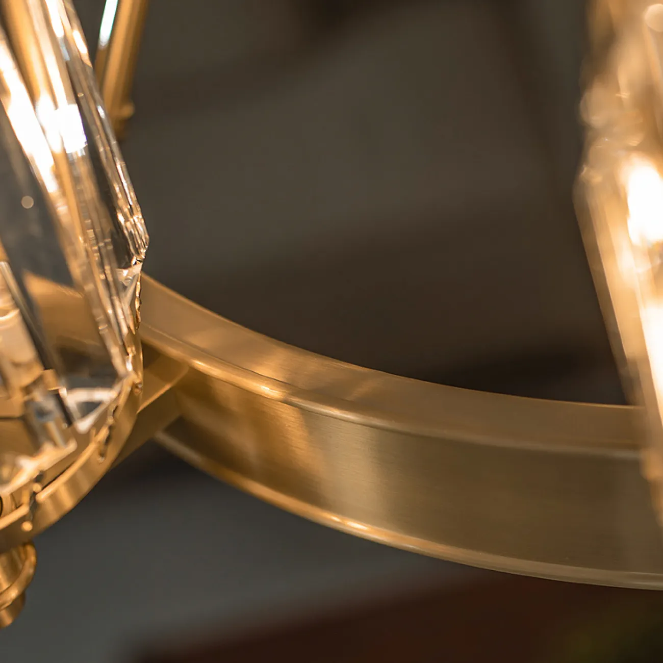 Кольцевая люстра AIRIN D108 от ImperiumLoft