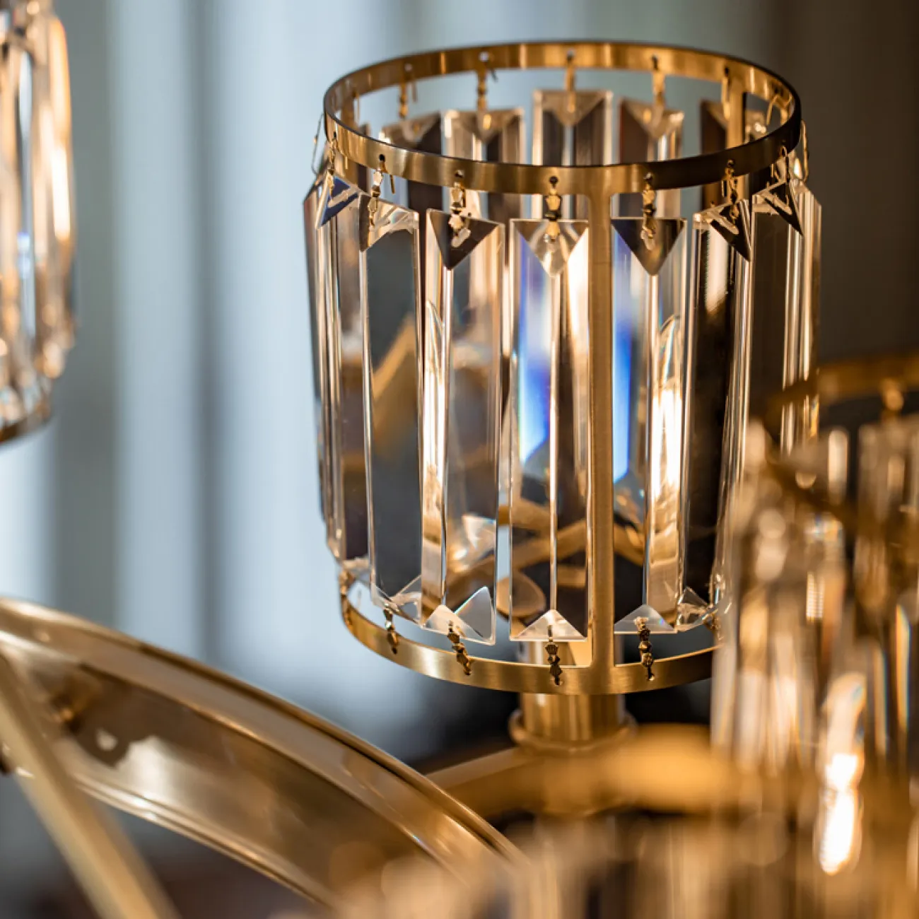 Кольцевая люстра AIRIN D108 от ImperiumLoft