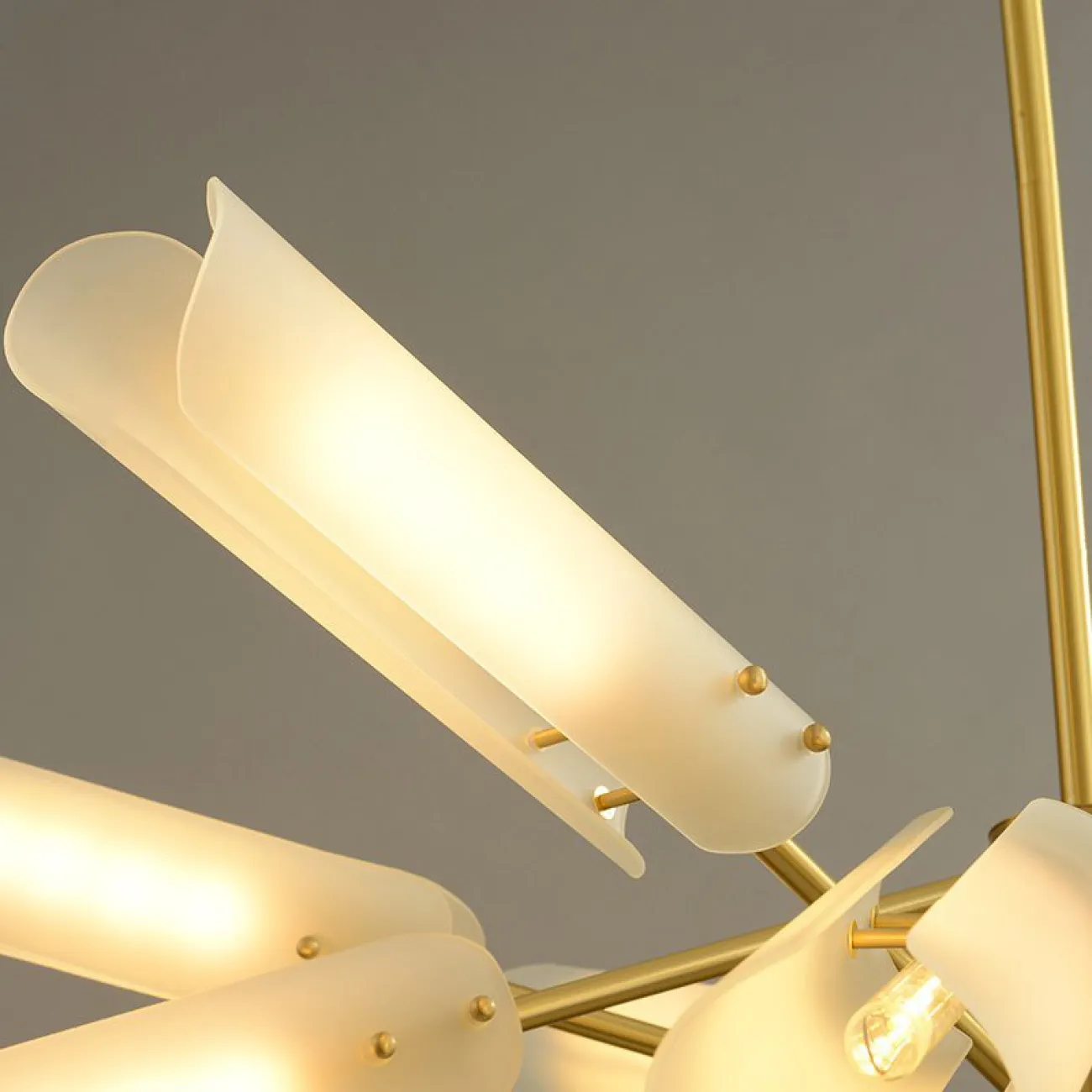 Подвесная люстра NEROLA D88 от ImperiumLoft Подвесная люстра NEROLA D88 от ImperiumLoft