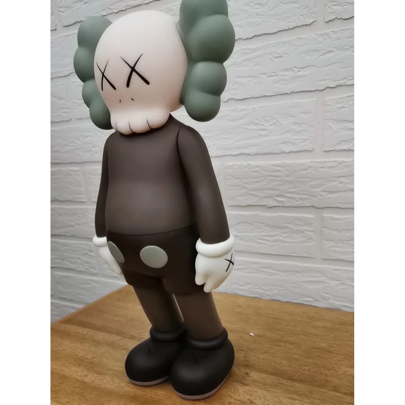Дизайнерская скульптура кукла Kaws LaLume-SKT00194 
