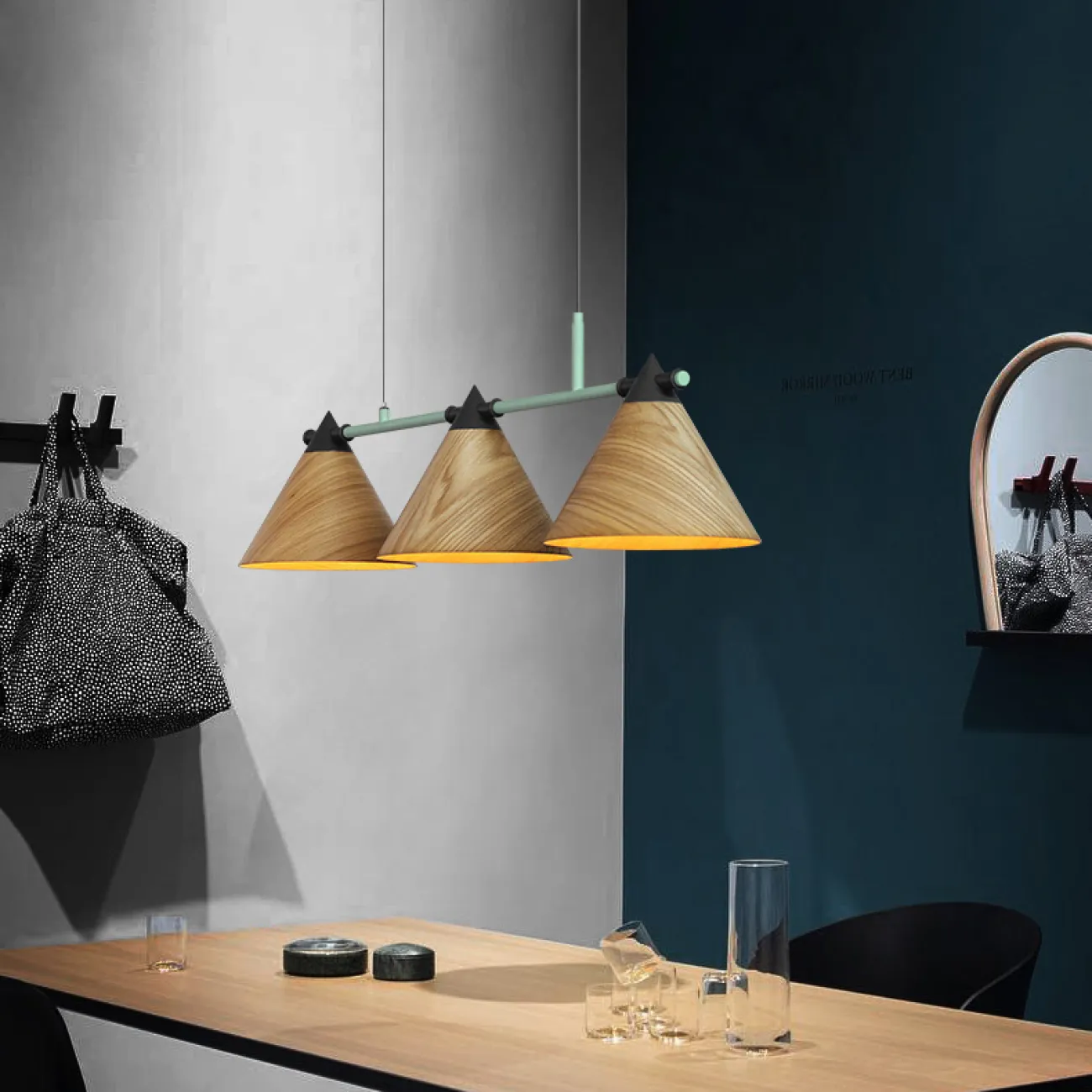 Подвесной реечный светильник CONE 4 от ImperiumLoft