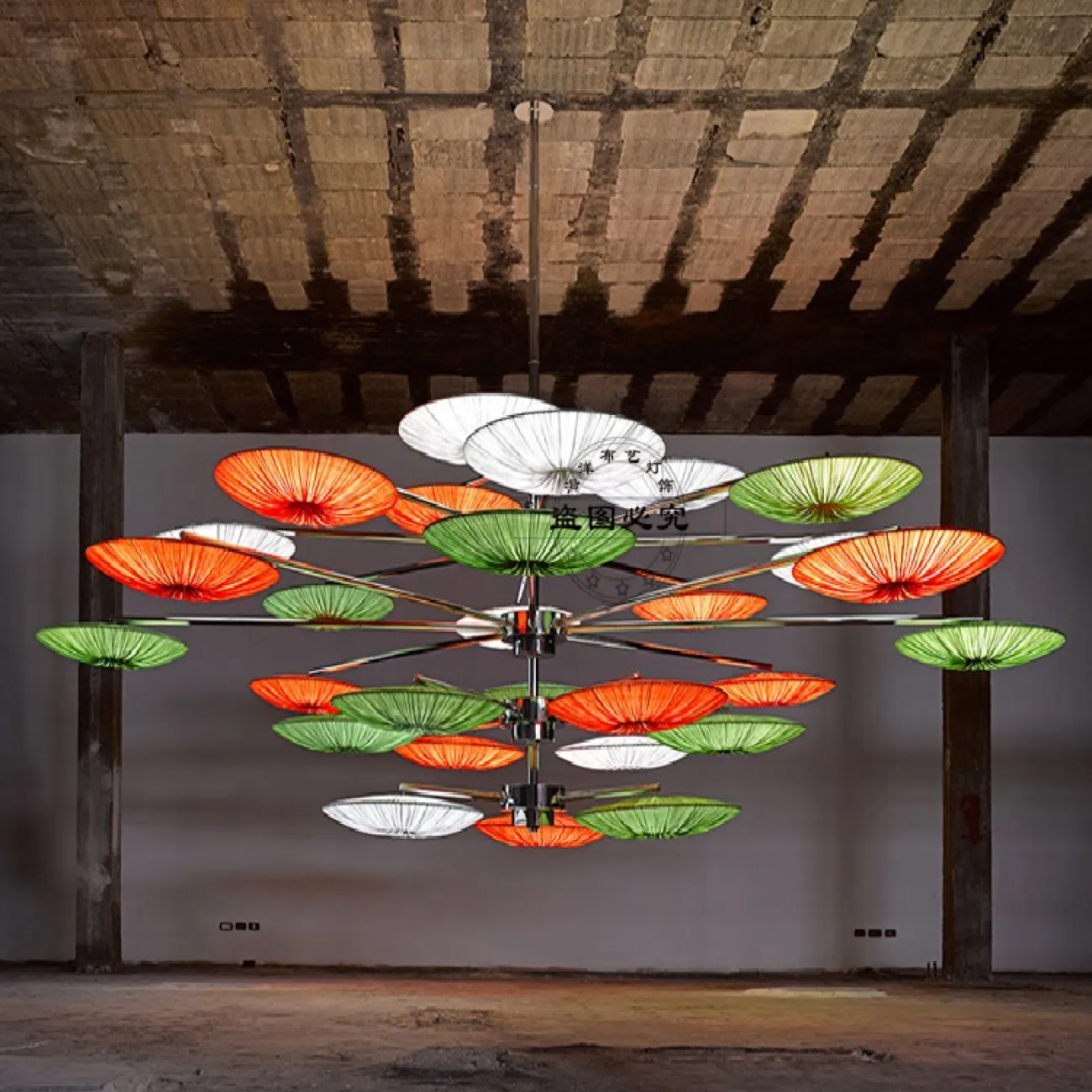 Люстра Aqua Creations Flying Saucers от ImperiumLoft Люстра Aqua Creations Flying Saucers от ImperiumLoft