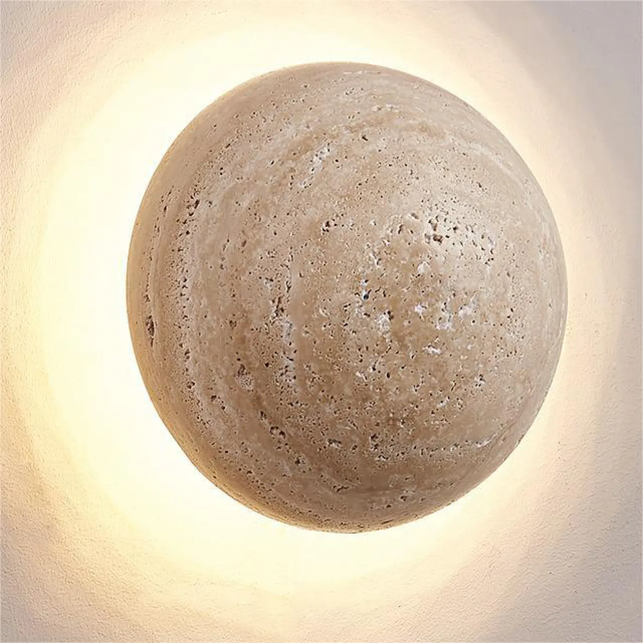 Настенный светодиодный светильник с шаровидным корпусом из желтого камня травертина POVL WALL Без проводного выключателя