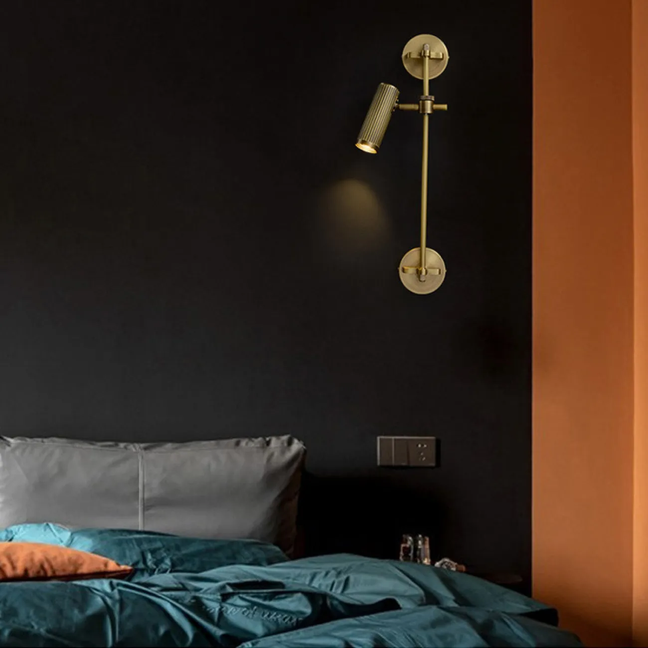 Настенный светильник TRIGGER WALL L1 от ImperiumLoft