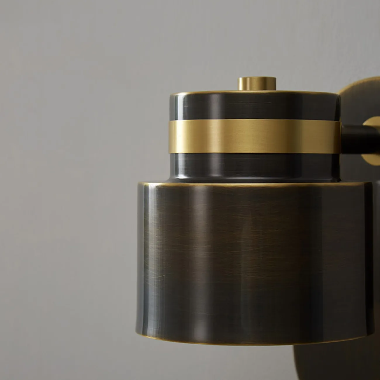 Настенный светильник KAPPA B Brass от ImperiumLoft