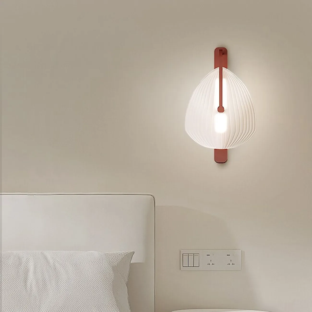 Серия настенных светодиодных светильников с листовидным белым рассеивателем на цветном кронштейне BLAISE Green Серия настенных светодиодных светильников с листовидным белым рассеивателем на цветном кронштейне BLAISE Green