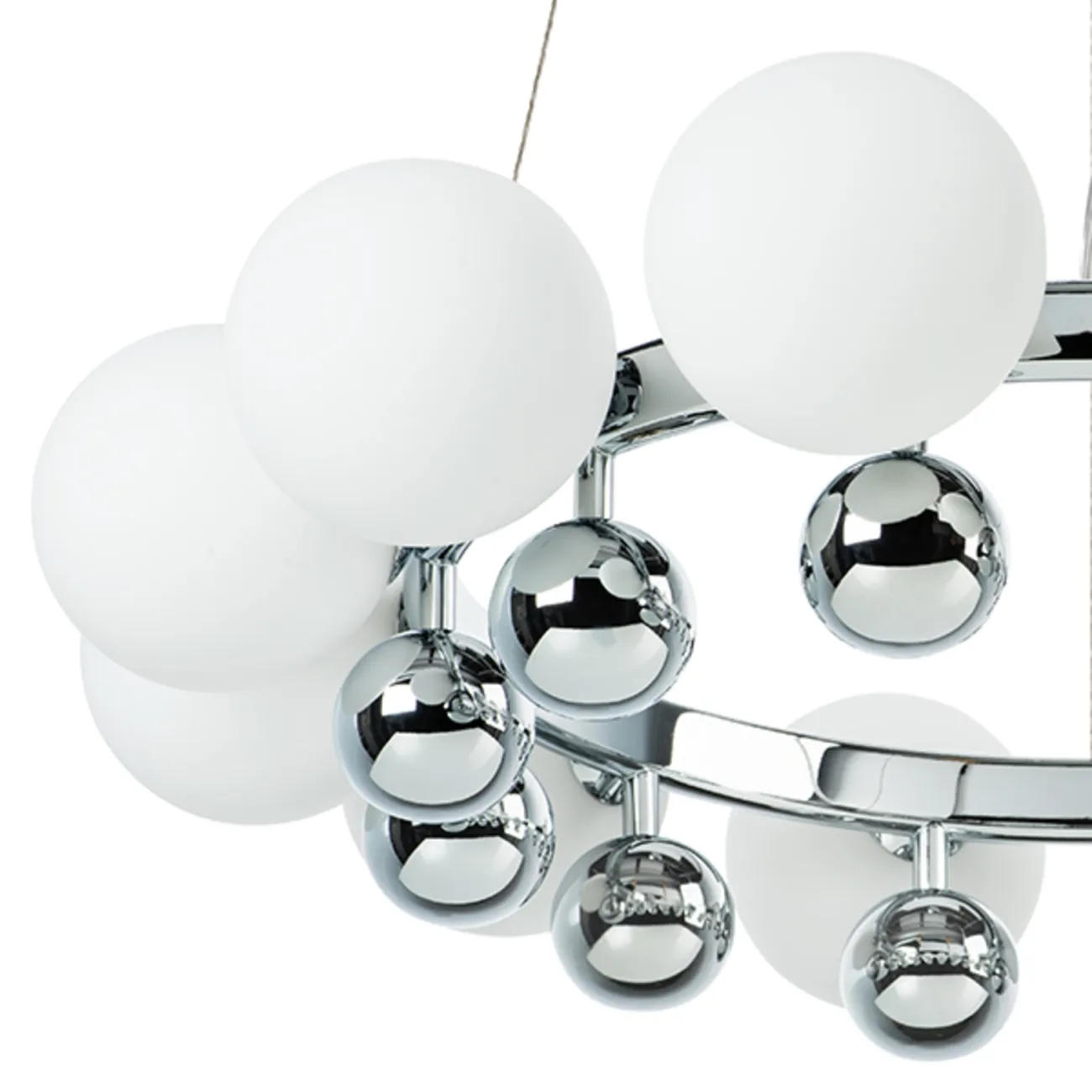 Люстра кольцевого типа AZUMI от ImperiumLoft Люстра кольцевого типа AZUMI от ImperiumLoft