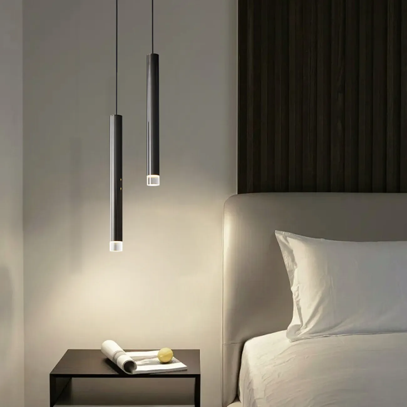 Готовая комбинация подвесных светильников с двумя цилиндрическими стеклянными плафонами на вытянутом трубчатом каркасе GIFT COMBO D15 Black