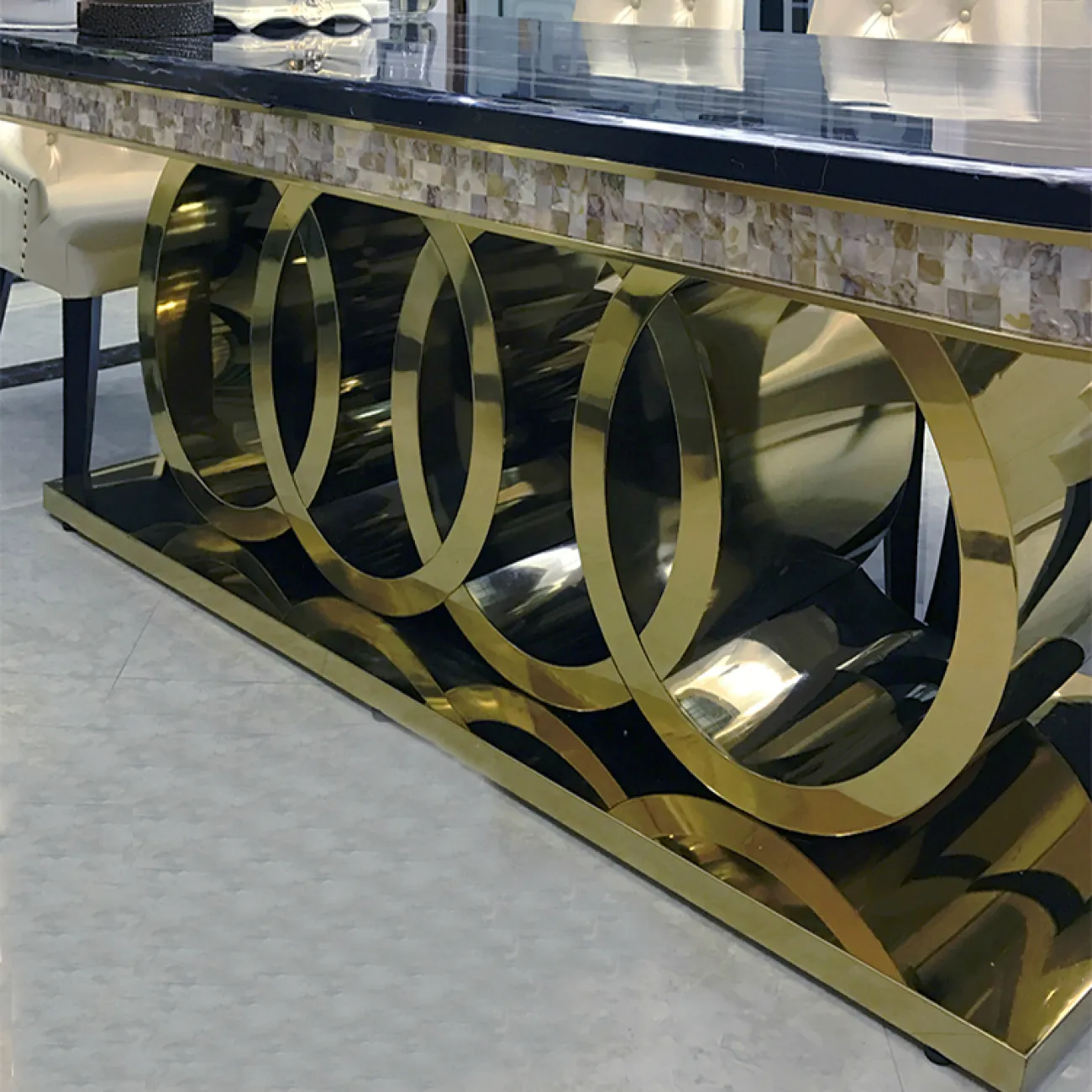 Дизайнерский обеденный стол LaLume-AZ00326 Дизайнерский обеденный стол LaLume-AZ00326