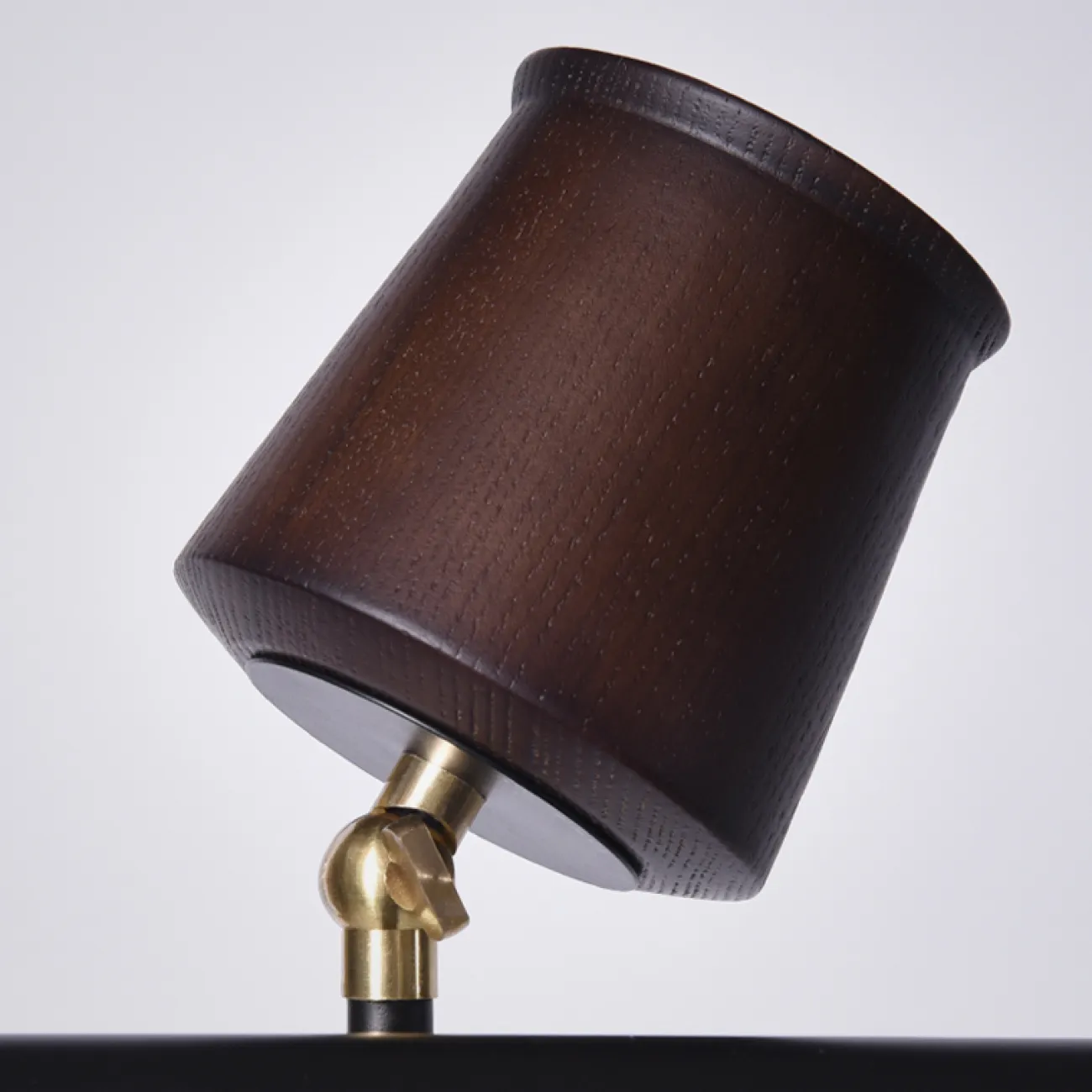 CONNY 5 ламп темное дерево от ImperiumLoft