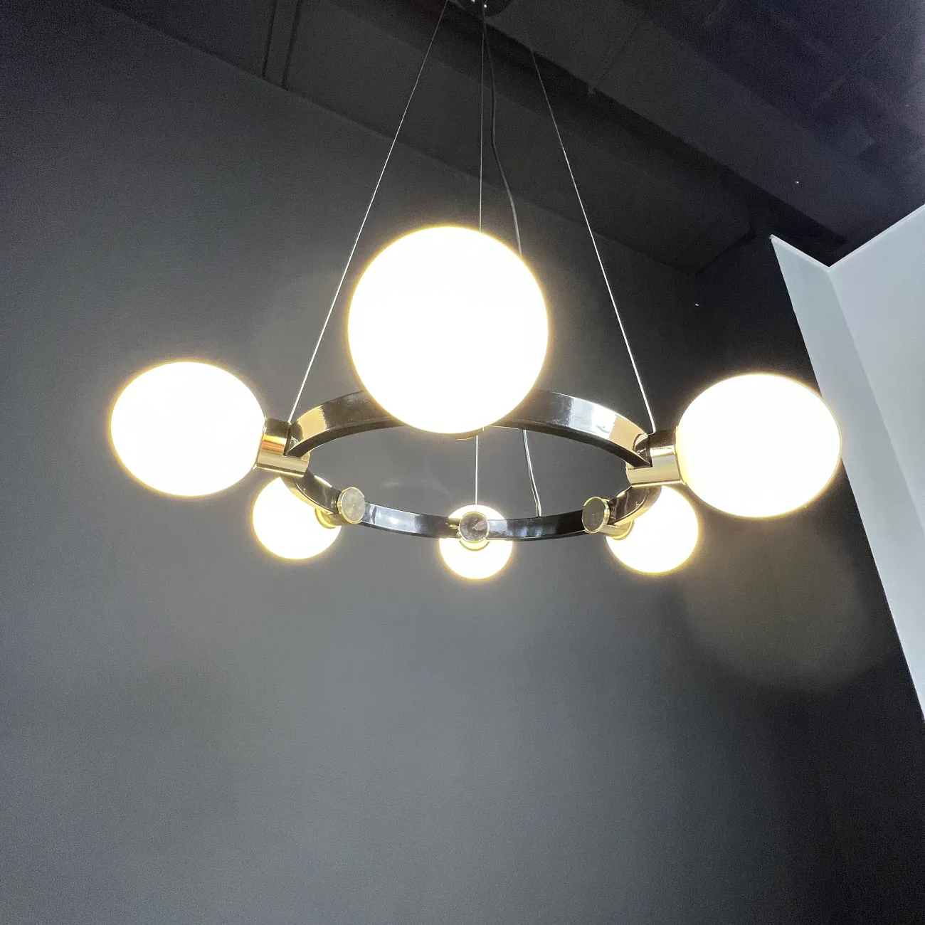 Подвесная люстра FLAMB D57 от ImperiumLoft Подвесная люстра FLAMB D57 от ImperiumLoft