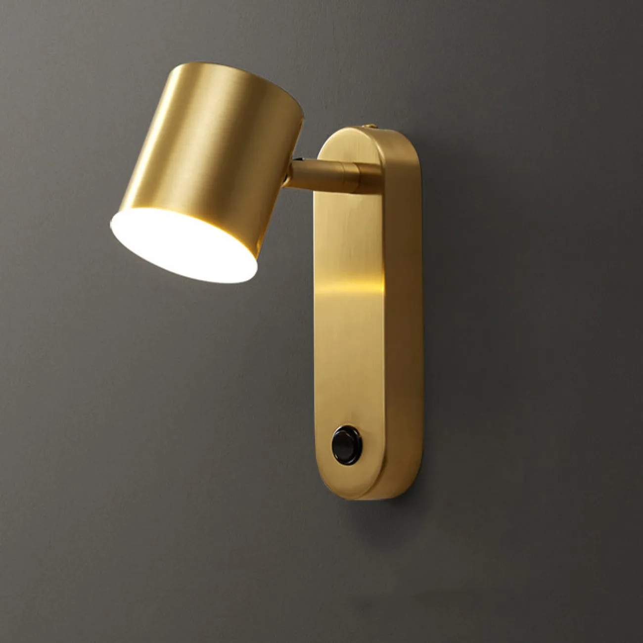 Настенный светильник KAPPA Brass от ImperiumLoft