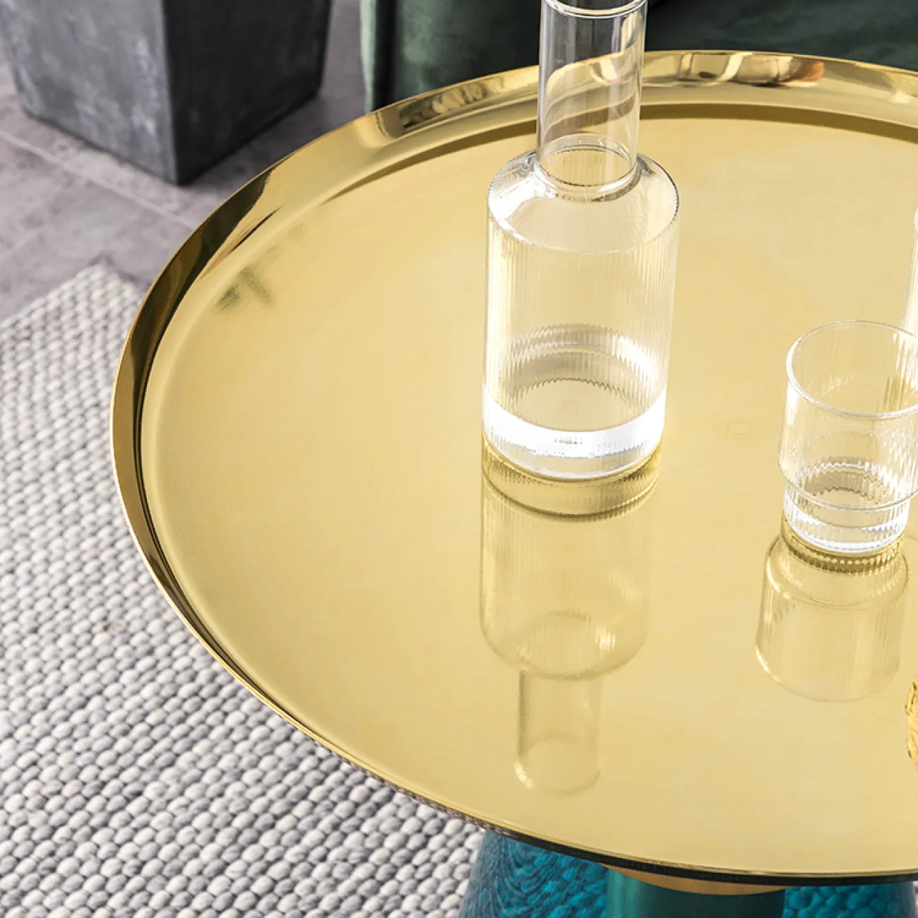 Дизайнерский журнальный столик LaLume-AP00273