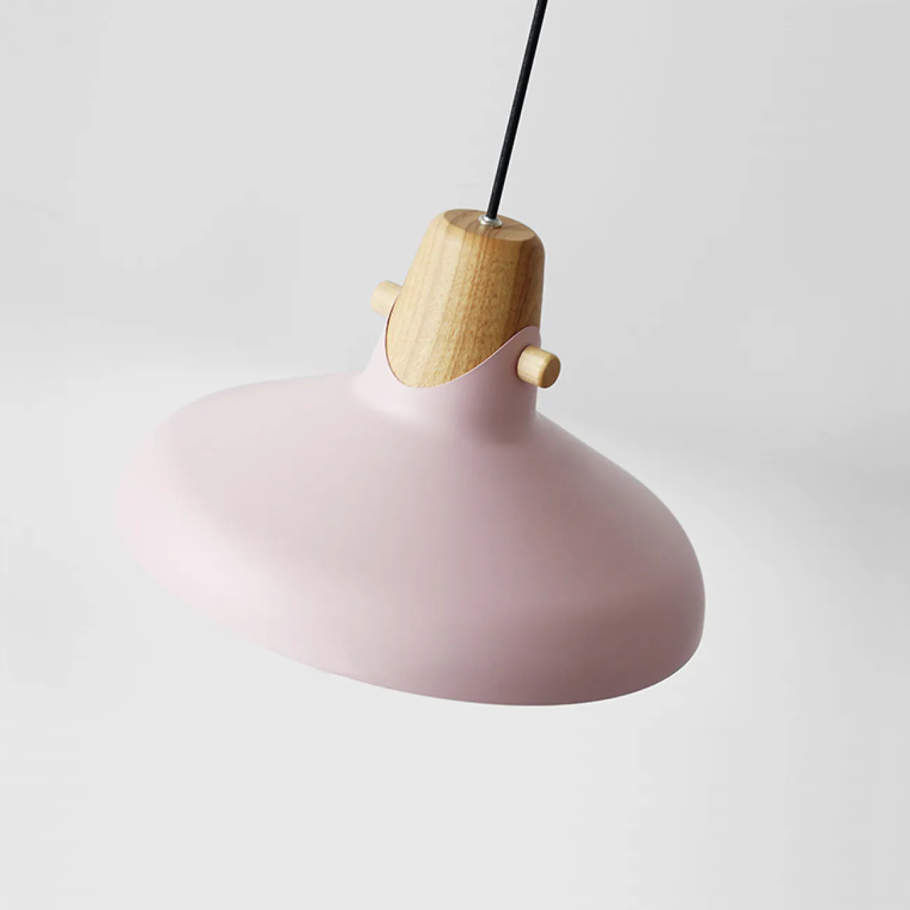 Подвесной светильник HINGE от ImperiumLoft Подвесной светильник HINGE от ImperiumLoft