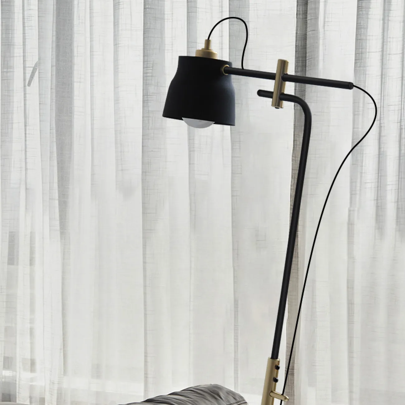 Торшер RAM FLOR White от ImperiumLoft Торшер RAM FLOR White от ImperiumLoft