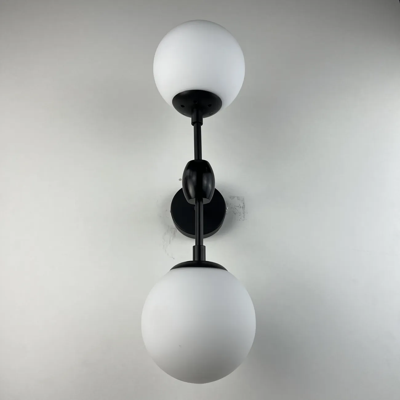 Бра Modo 2 Globes Black and white glass от ImperiumLoft Бра Modo 2 Globes Black and white glass от ImperiumLoft