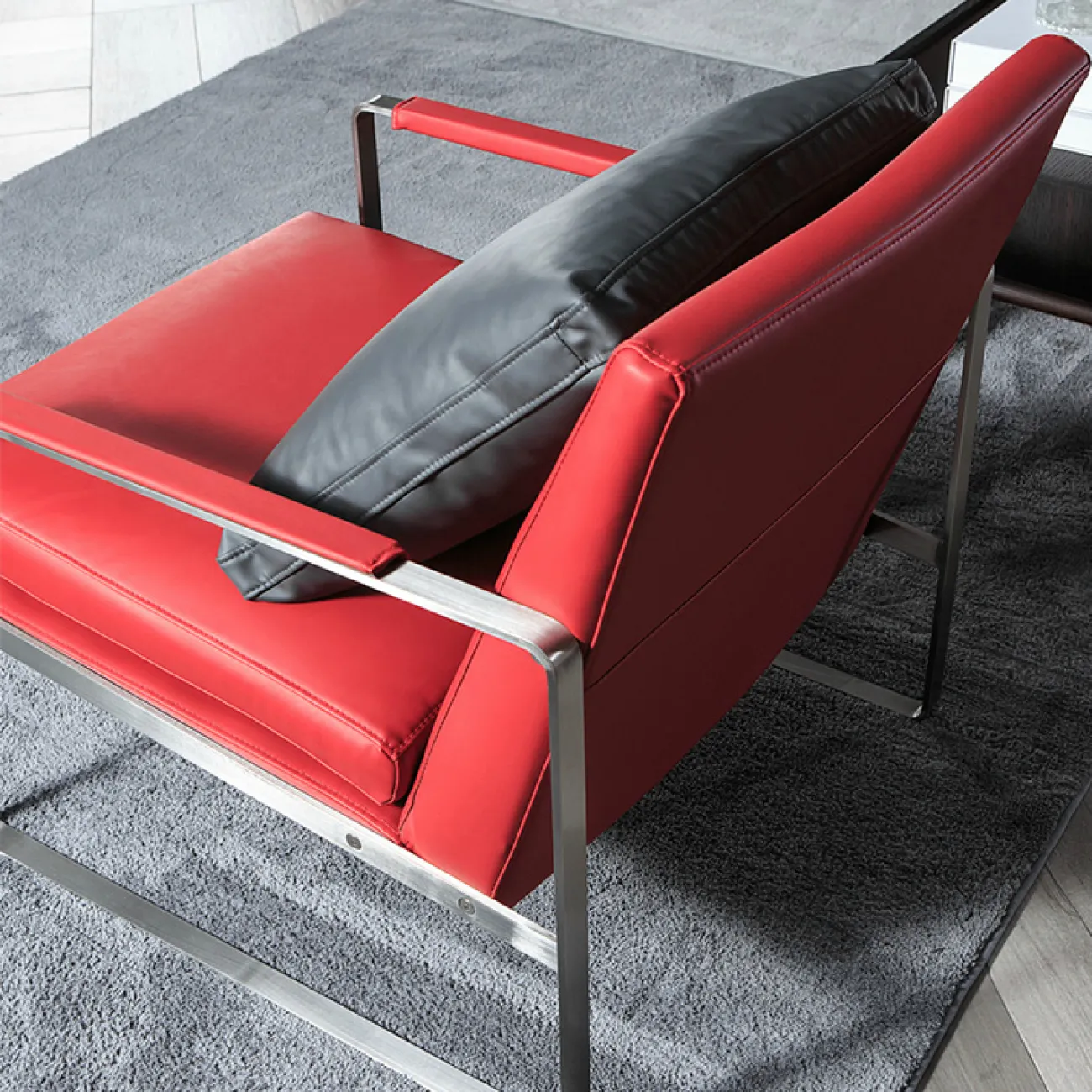 Дизайнерское кресло LaLume-KK00190 Дизайнерское кресло LaLume-KK00190