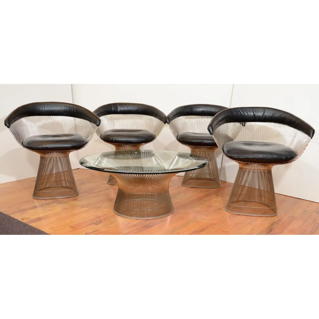 Стол Platner Table designed by Warren Platner от LaLume Стол Platner Table designed by Warren Platner от LaLume