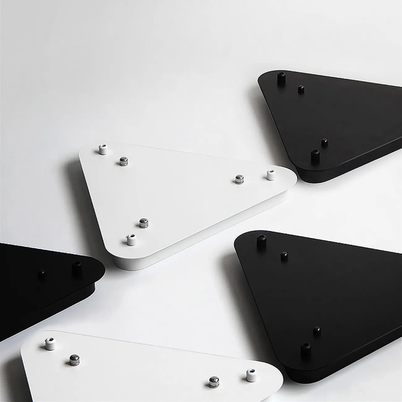 Основание на потолок Beat black trio round pendant system от ImperiumLoft